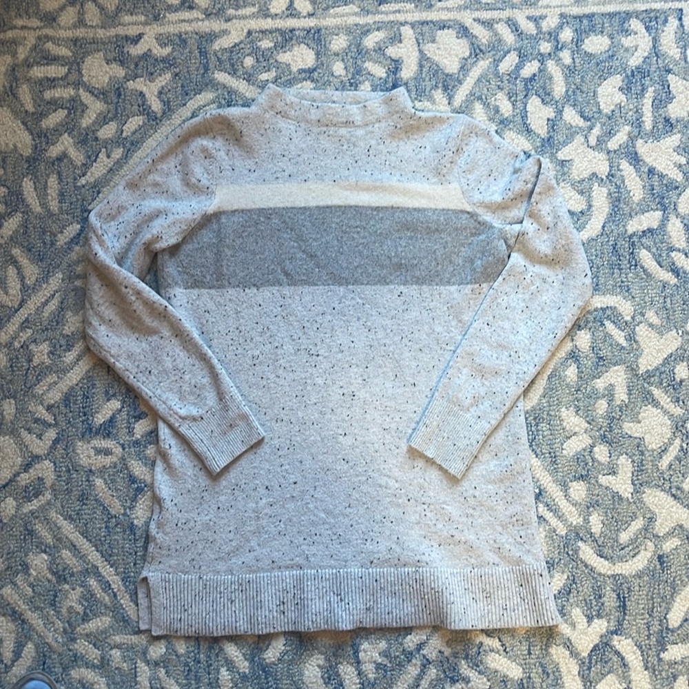 Mock neck Sweater with black fleck and color block stripe